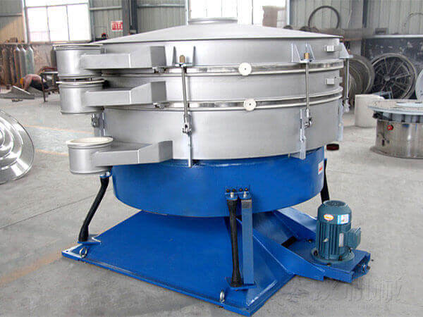 搖擺篩仿照的就是簡單的篩分方式雙眼雙手篩分，它是目前有效的模擬了人工篩分運(yùn)動的有效原理。